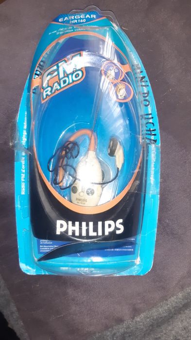 Mini radyjko Philips.