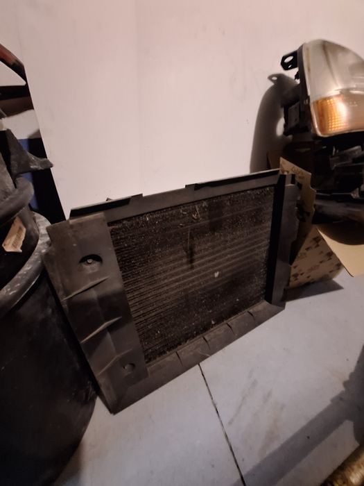 Material Renault Kangoo usado