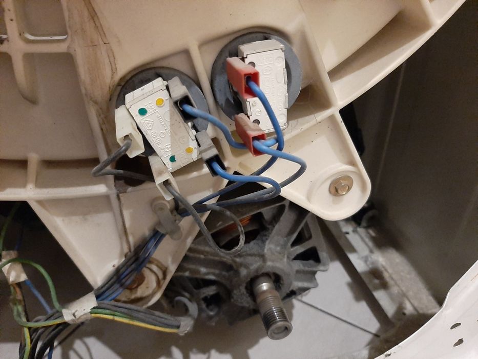 Wszystkie części do pralki Indesit WG735P