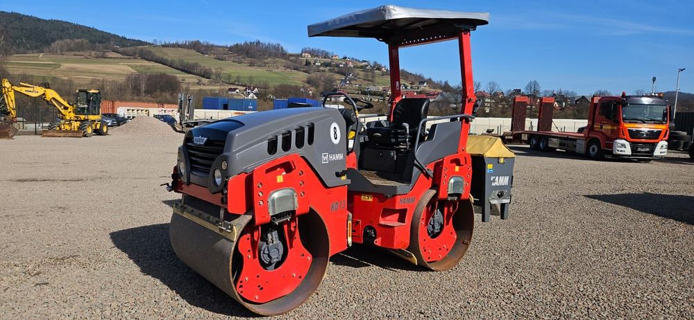 Hamm HD 13 VV  Walec HAMM HD 13 VV stal - stal  nóż rozsiewacz kruszywa
