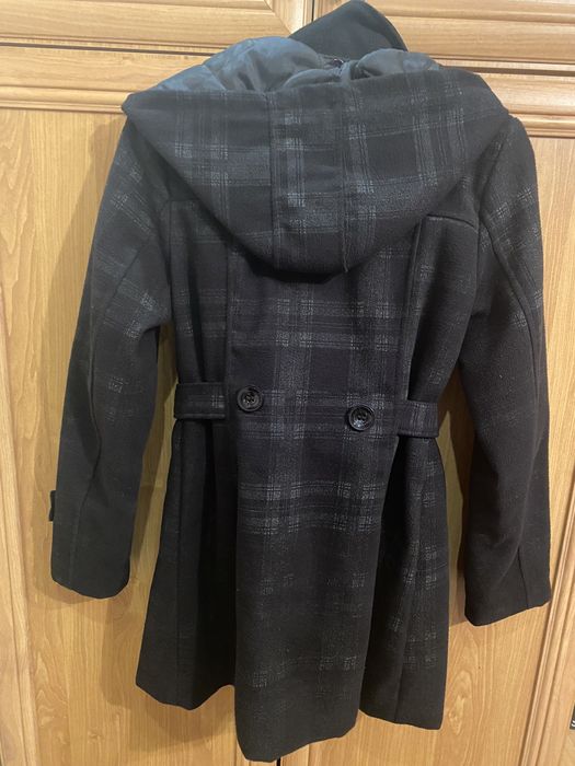 Zimowy płaszcz młodziezowy