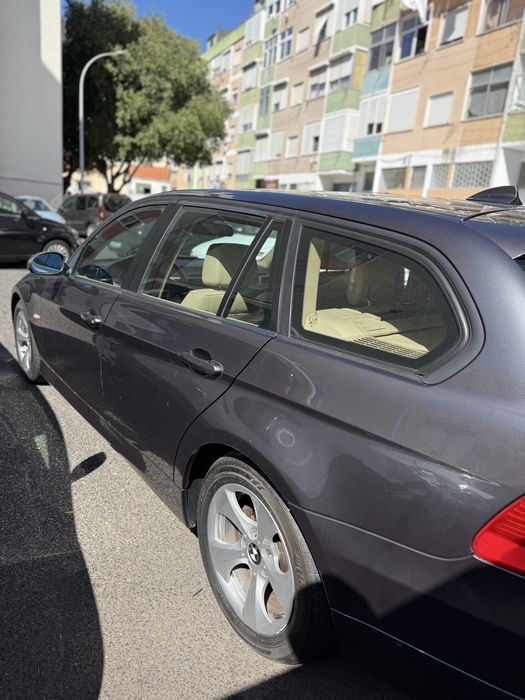 Vende se BMW 320D 2008