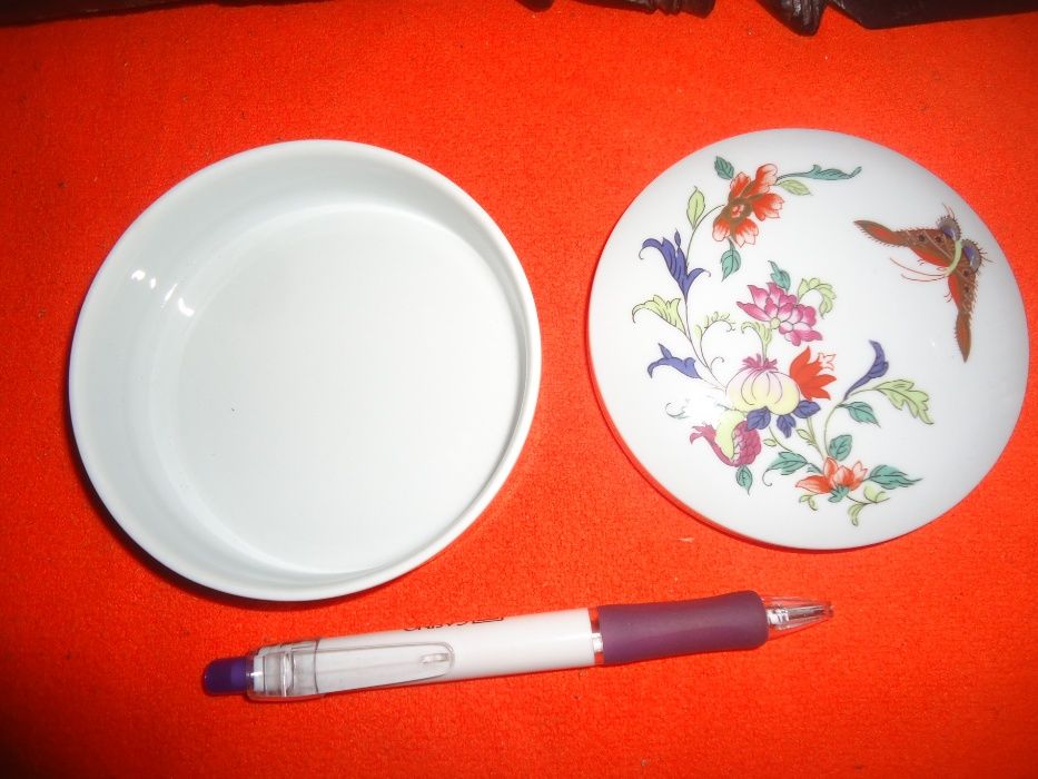 Caixa em Porcelana Marca Vista Alegre Regaleira
