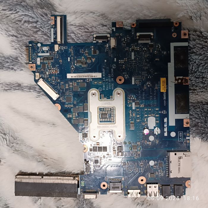Продам ноутбук Acer aspire 5742