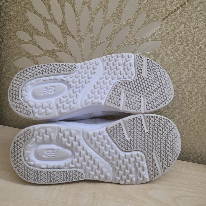 Дитячі кросівки New Balance 545 оригінал розмір 30