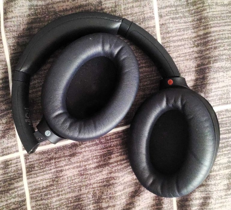 Headphones Sony WH-1000XM4