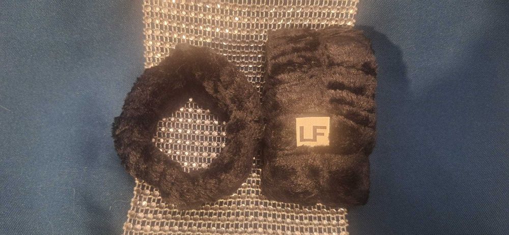 Opaski na nadgarstki 2 szt. - o wartości ponad 36 zł