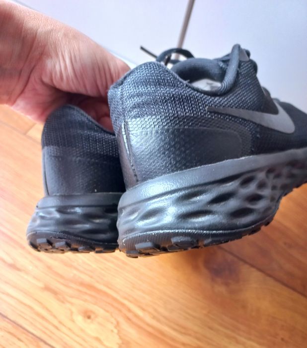Buty sportowe Nike Revolution 38,5- 39 adidasy do biegania
