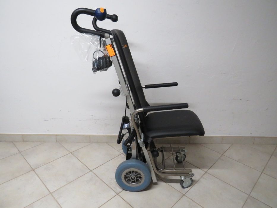 REHA-SON. Schodołaz Kroczący z Fotelem AAT C-Max