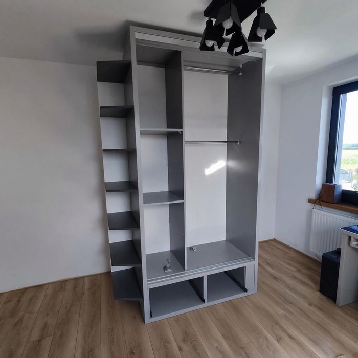 Szafa na ubrania REZERWACJA