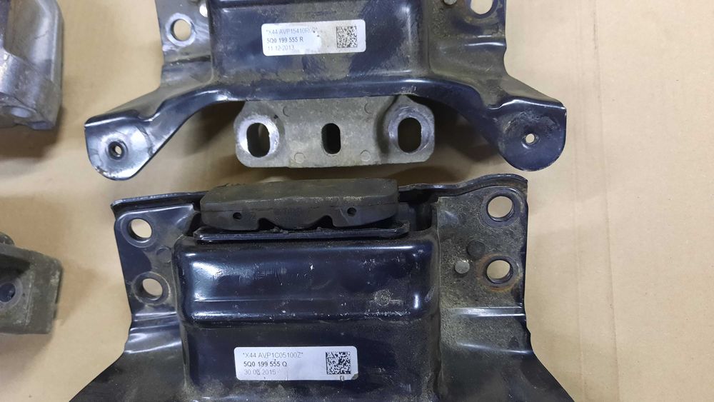 Подушка двигуна VAG групи 5Q0199262BH 5Q0199262DA 04L199207 5Q0199555Q
