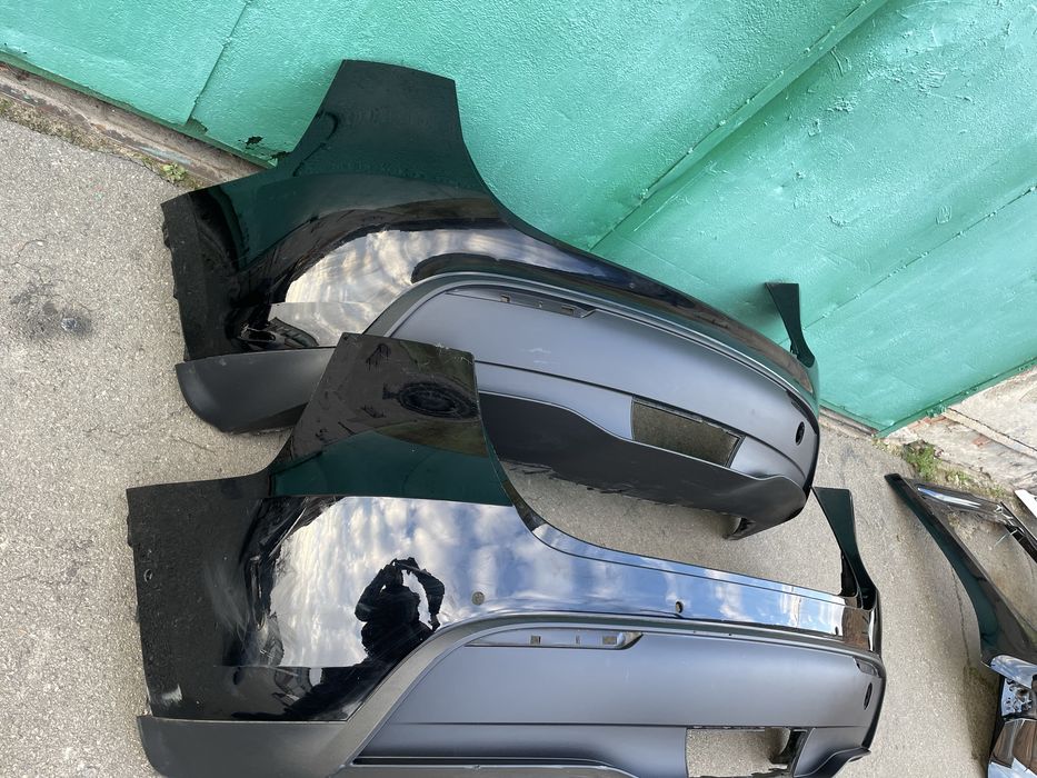 Бампер задній тесла вай tesla Y рест до рест