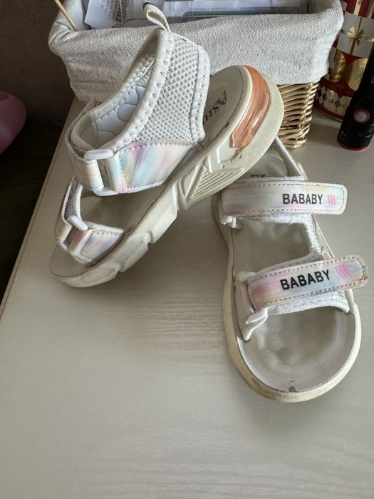 Босоніжки 30 розмір