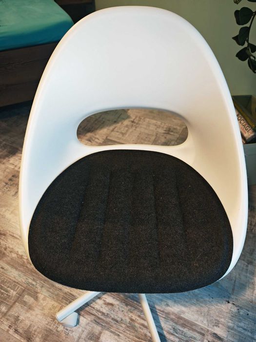 IKEA LOBERGET SIBBEN Dziecięce krzesło biurowe