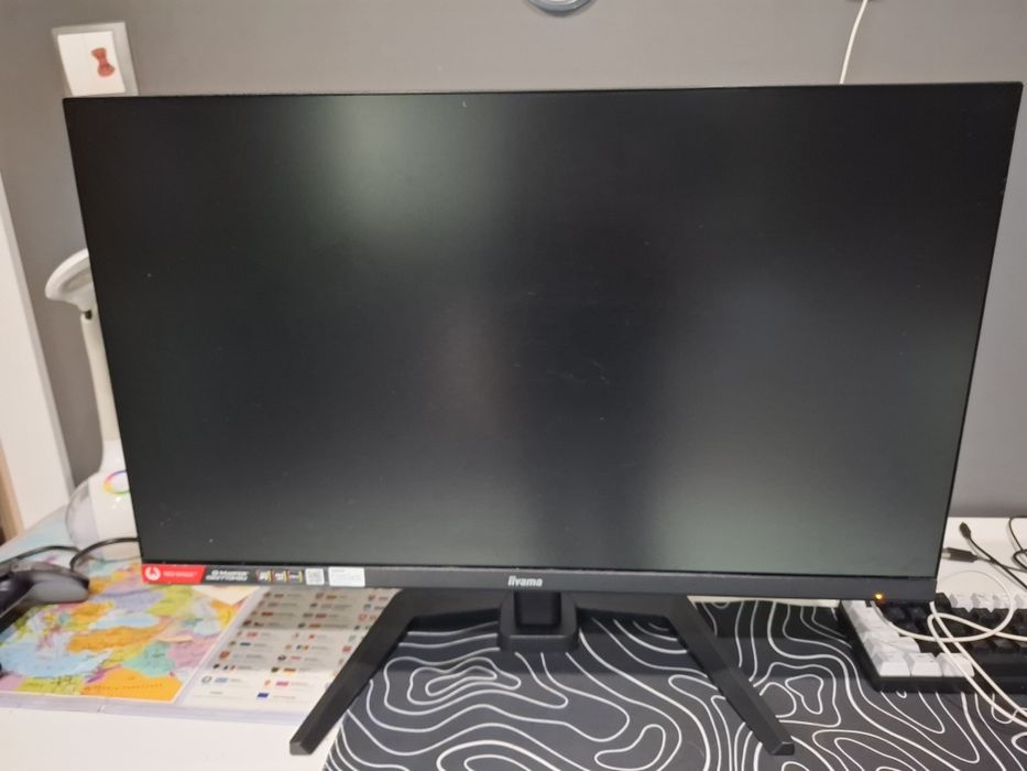 Sprzedam monitor iiyama z uszkodzona matrycą  na części