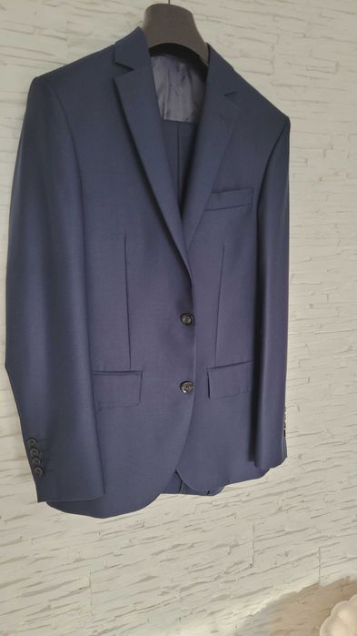 Elegancki garnitur męski-idealny na studniówkę,  maturę, uroczystości