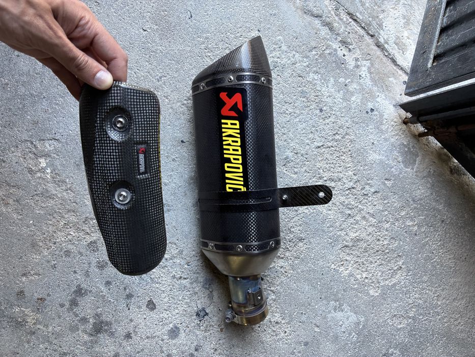 Ponteira akrapovic