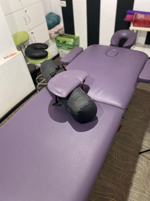 Продам кушетку для масажу