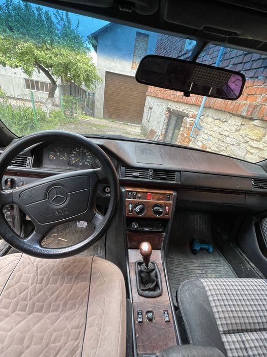 Продам мерседес 124 2.5 дізель