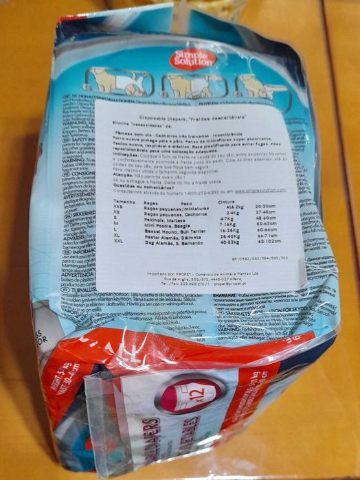 Fraldas descartáveis para cadelinhas