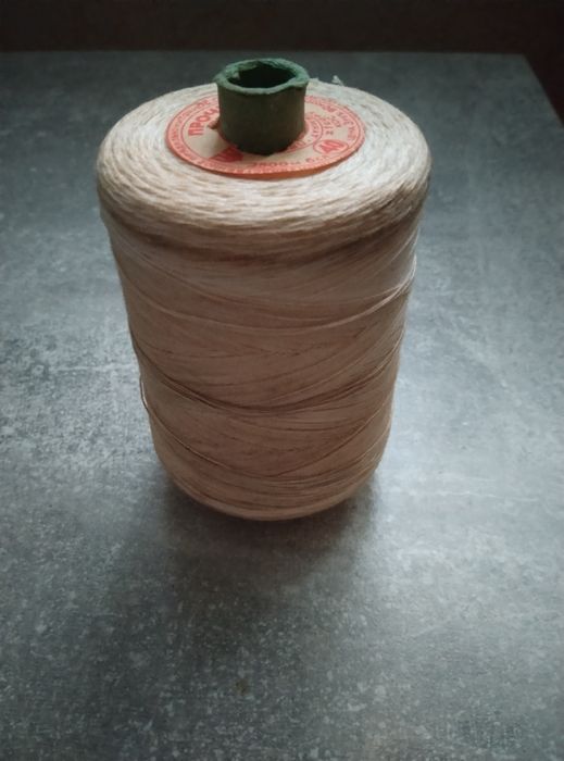 Нитки х/б ссср прочные .