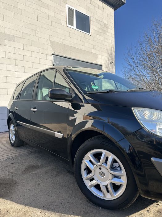 Renault Grand Scenic