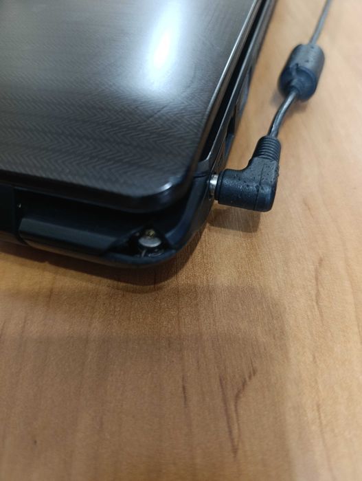 Ноутбук ASUS K73B