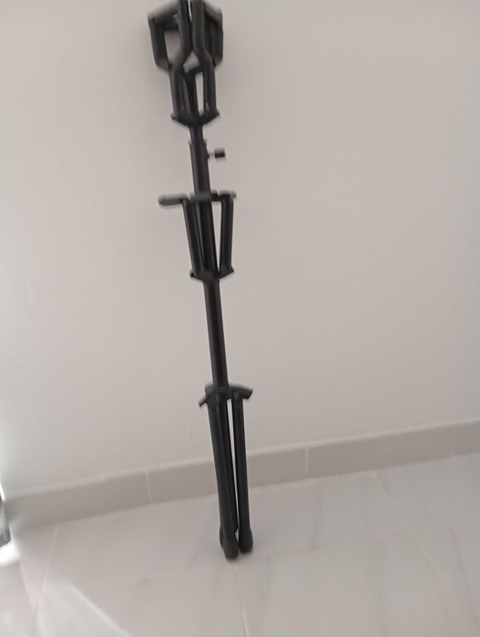 Suporte de 3 guitarras,  Como Novo