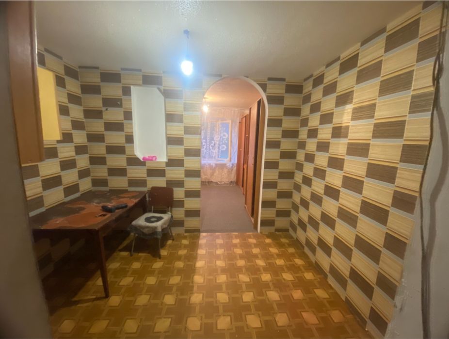 Продам комнату в общежитии Левый Берег