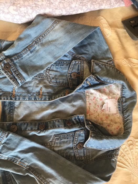 Saias e casaca de ganga 4 a 5 anos, portes grátis