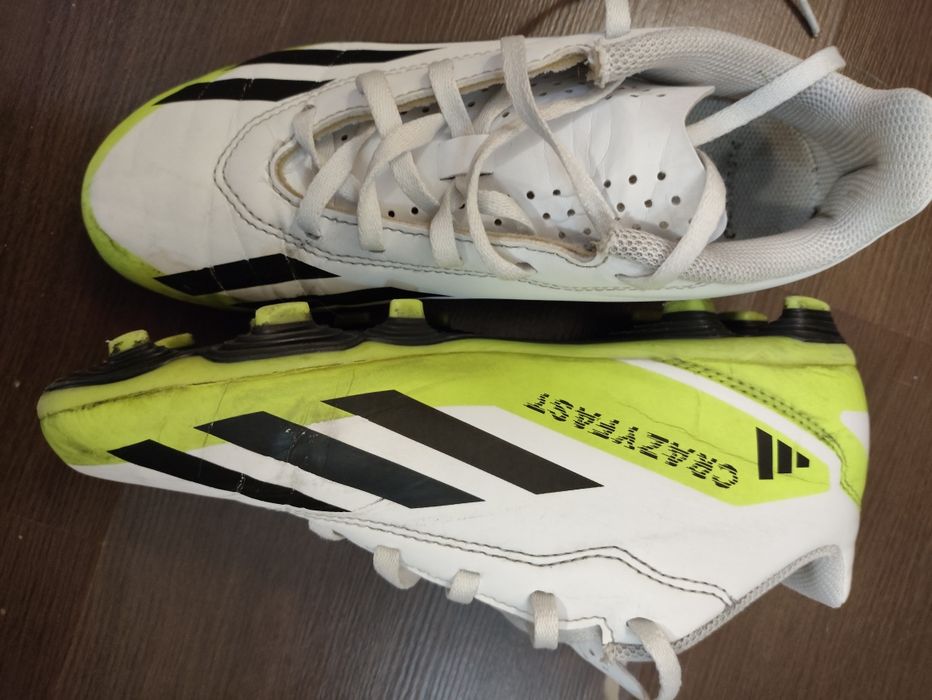 Бутси Adidas у гарному стані