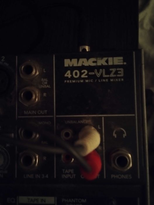Микшерный пульт MACKIE 402VLZ3