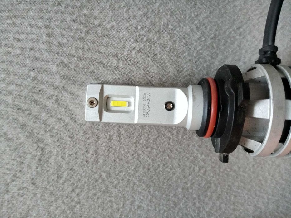 ŻARÓWKA H4 LED subaru pasuje do innych tez