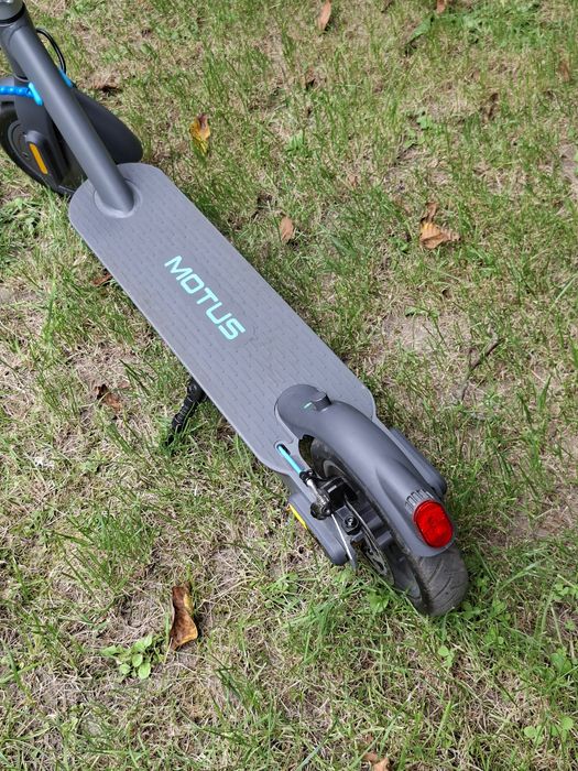 Hulajnoga elektryczna Motus scooty 8.5 lite - gwarancja