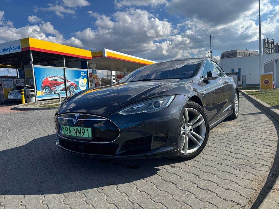 Tesla Model S 70D AWD darmowe ładowanie Supercharger EU CCS2