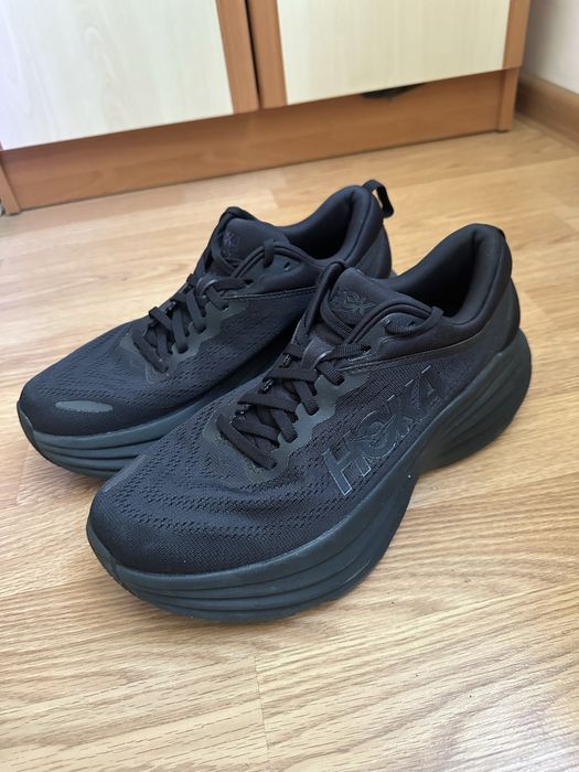 Бігові кросівки Hoka Bondi 8, розмір 42 2/3 (27 см)