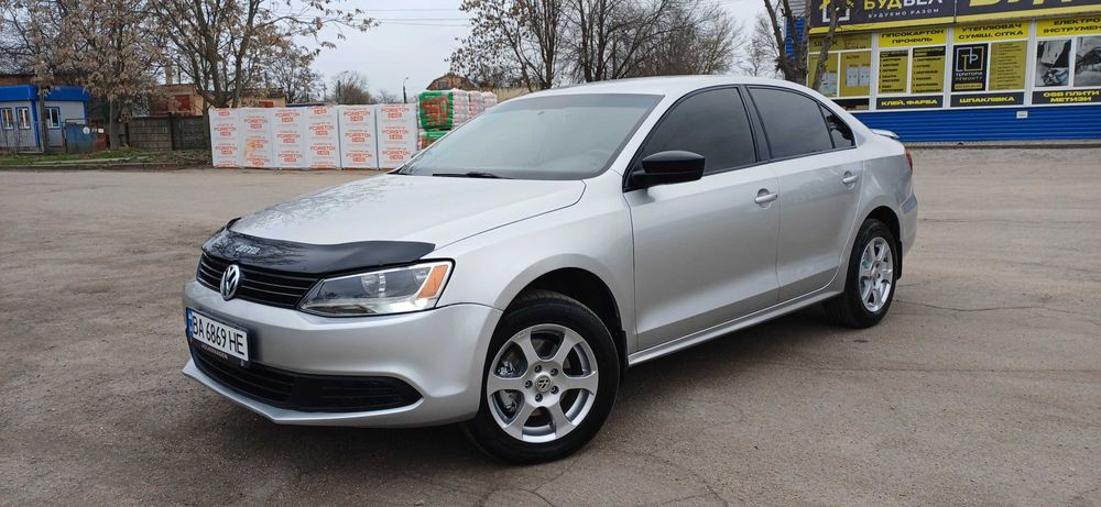 Volkswagen Jetta 2.5 АВТОМАТ в гарному стані