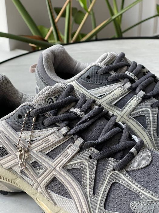 Кросівки Кроссовки Asics Gel-Kahana 8 Gore-Tex Silver Dark Grey Кросовки демісезон