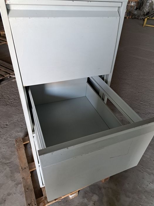 Шафа файлова металева на 4 шуфляди