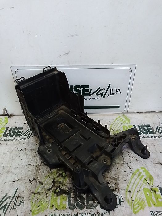 Caixa de Alujamento de Bateria VOLKSWAGEN Golf V (1K1)