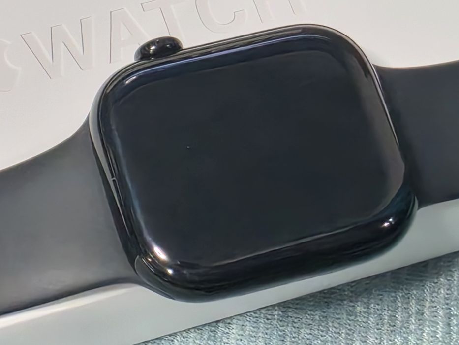 Apple Watch Series 11 (42mm) – IMPECÁVEL
