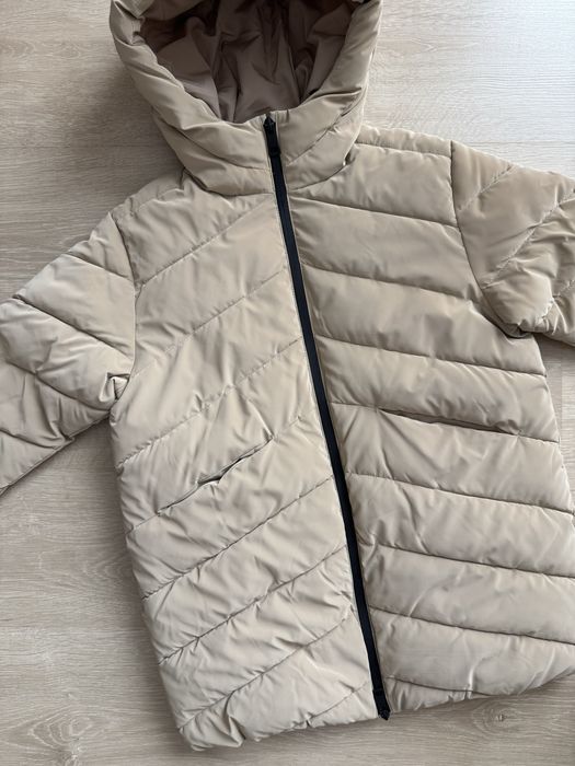 Куртка Zara 9-10 років (140 см)
