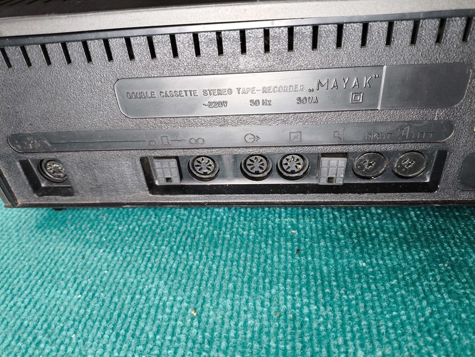 Магнітофон двокасетний Маяк М-249S-1