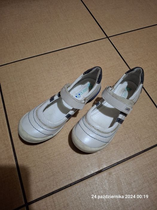 Skórzane buty/ balerinki r 31
