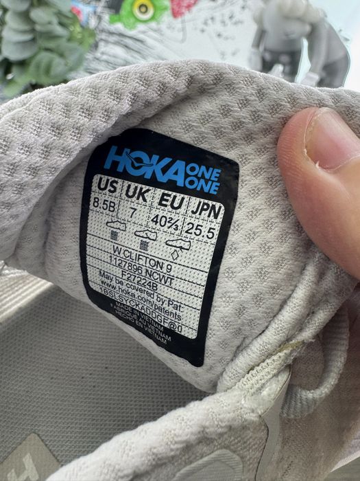 Кросівки Hoka Clifton 9 40.5 розмір Е16064