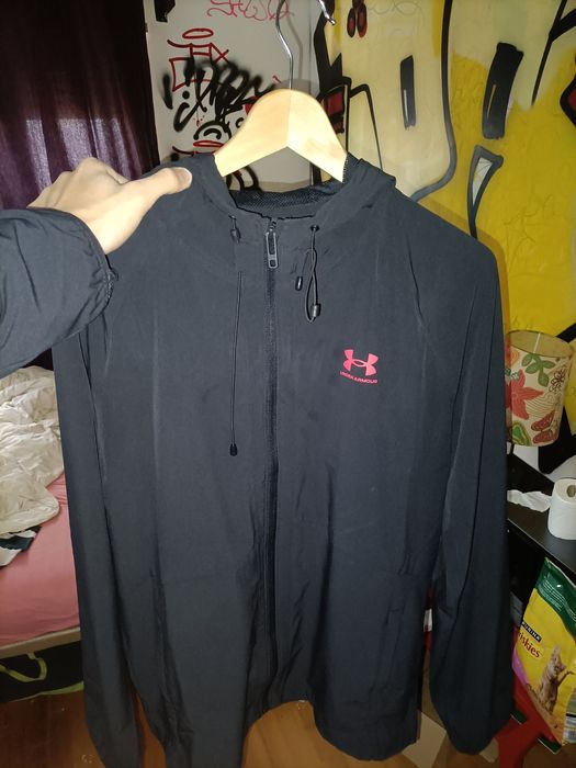 under armour windbreaker
