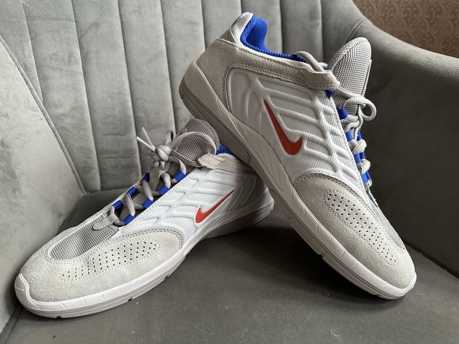 Кросівки Nike VERTEBRAE SB  FD4691-102