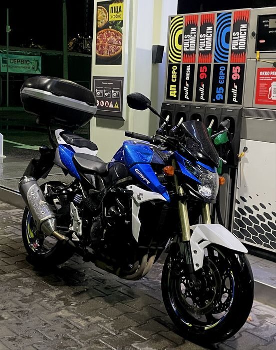 Suzuki GSR 750 ABS