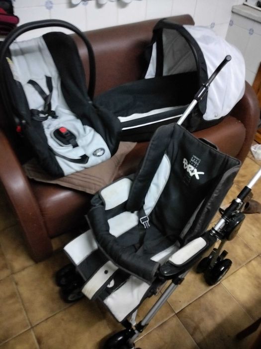 Conjunto de carrinho de bebe Alcofra e ovo