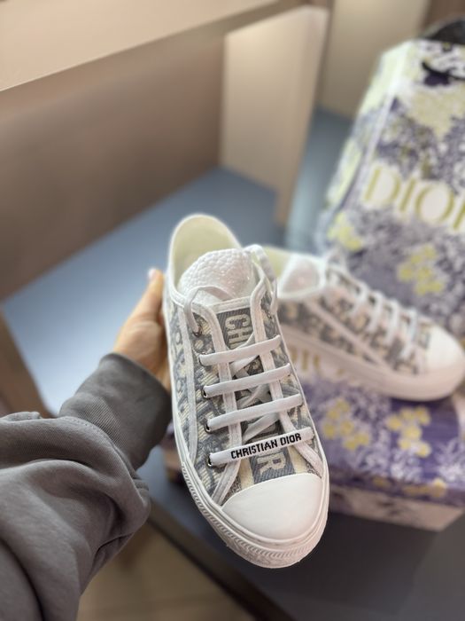 Кеди dior нові.